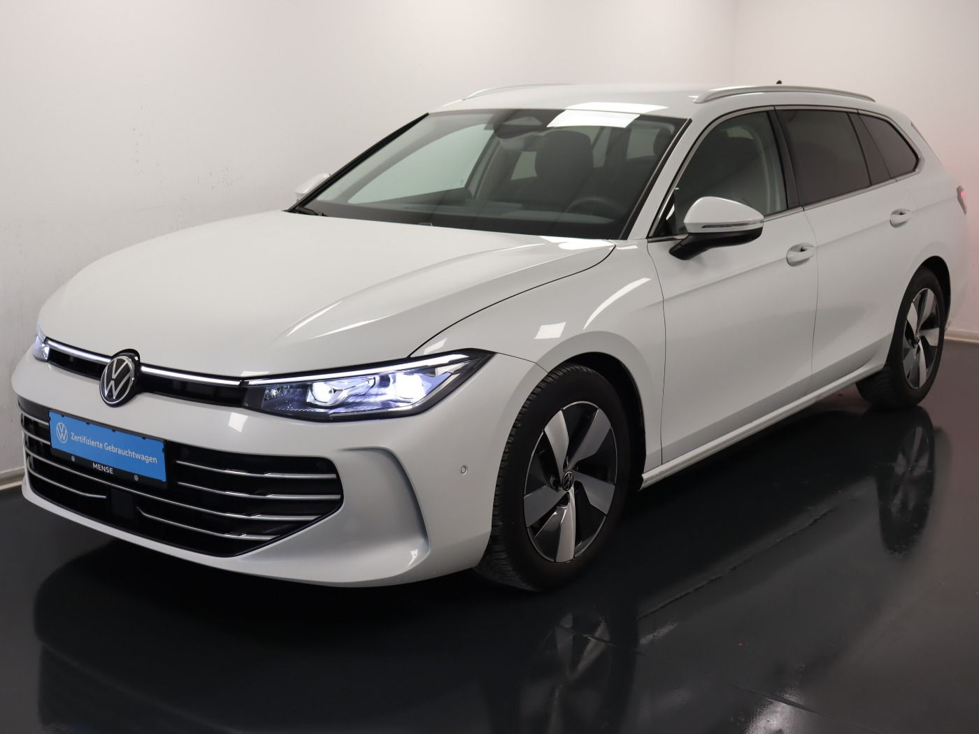 Fahrzeug autohaus mense Fahrzeugabbildung Volkswagen Passat Variant 2.0 TDI DSG Elegance IQ.Light|AHK