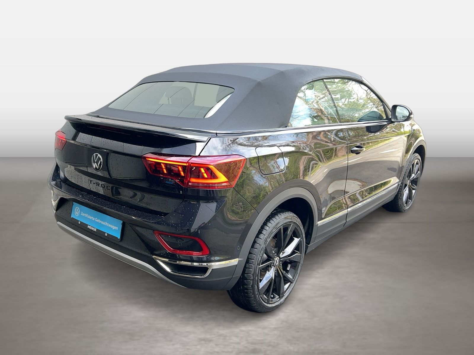 Fahrzeugabbildung Volkswagen T-Roc Cabriolet 1.5 TSI Style IQ.Light|Matrix|LM