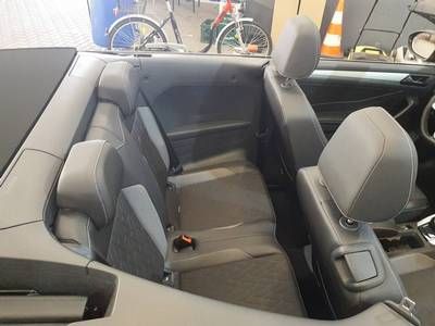 Fahrzeugabbildung Volkswagen T-Roc Cabriolet 1.5 TSI DSG Style Goal CarPlay