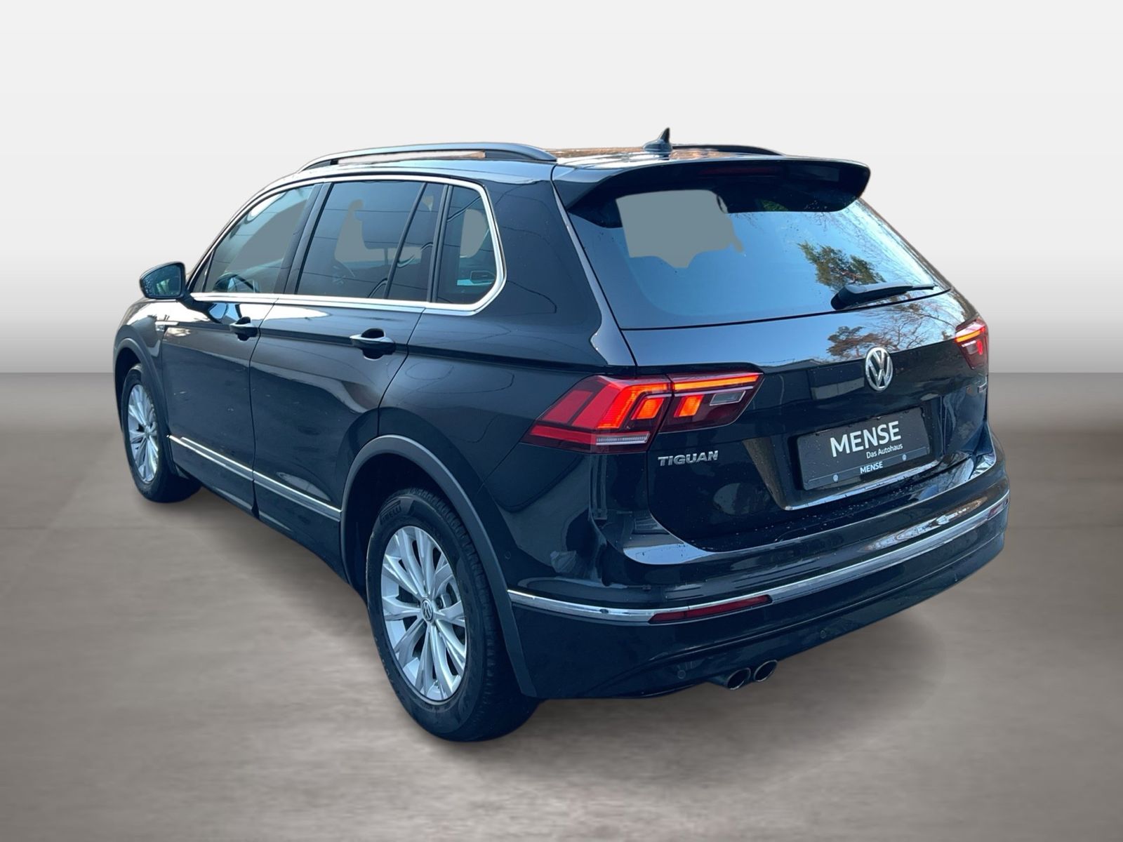 Fahrzeugabbildung Volkswagen Tiguan 2.0 TSI DSG R-Line CarPlay|AHK|Pano|SD|LM