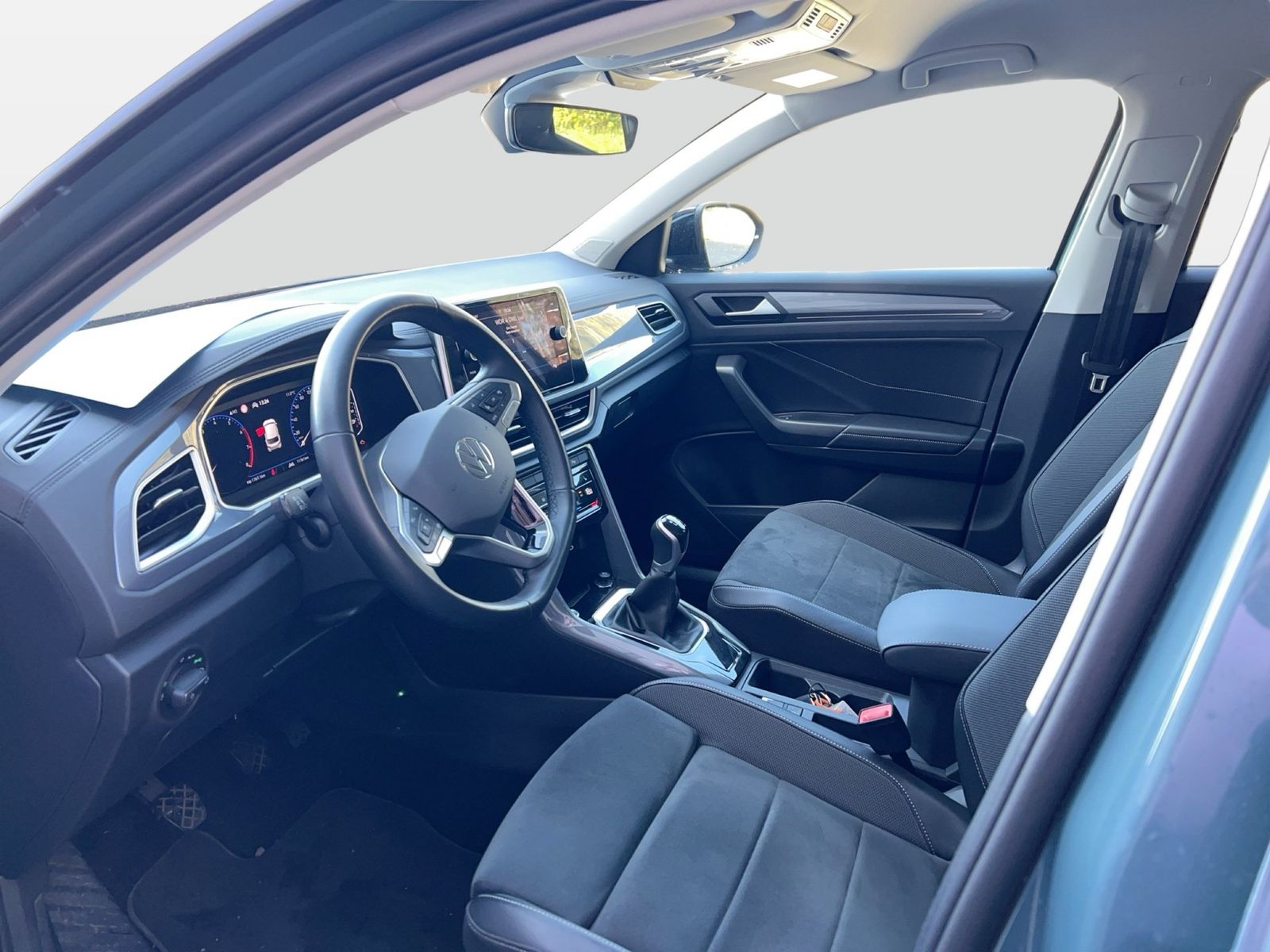 Fahrzeug autohaus mense Fahrzeugabbildung Volkswagen T-Roc 1.0 TSI Style CarPlay|Standhzg|ACC|LED|PDC