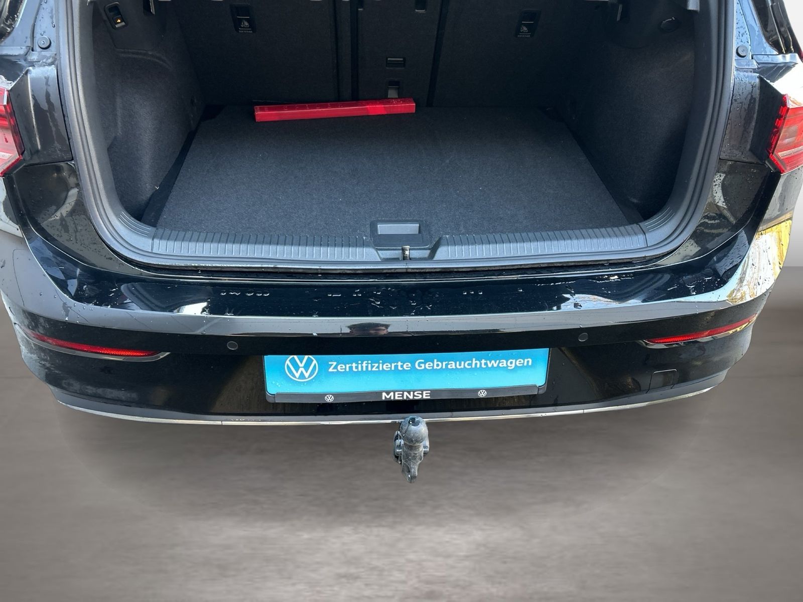 Fahrzeug autohaus mense Fahrzeugabbildung Volkswagen Golf VIII 1.5 TSI Life Goal CarPlay|AHK|ACC|LED