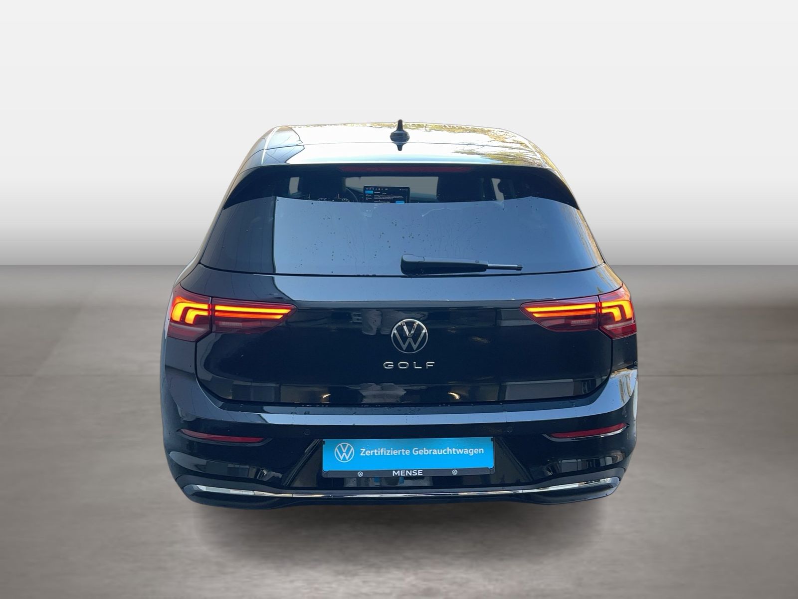 Fahrzeug autohaus mense Fahrzeugabbildung Volkswagen Golf VIII 1.5 TSI Life Goal CarPlay|AHK|ACC|LED