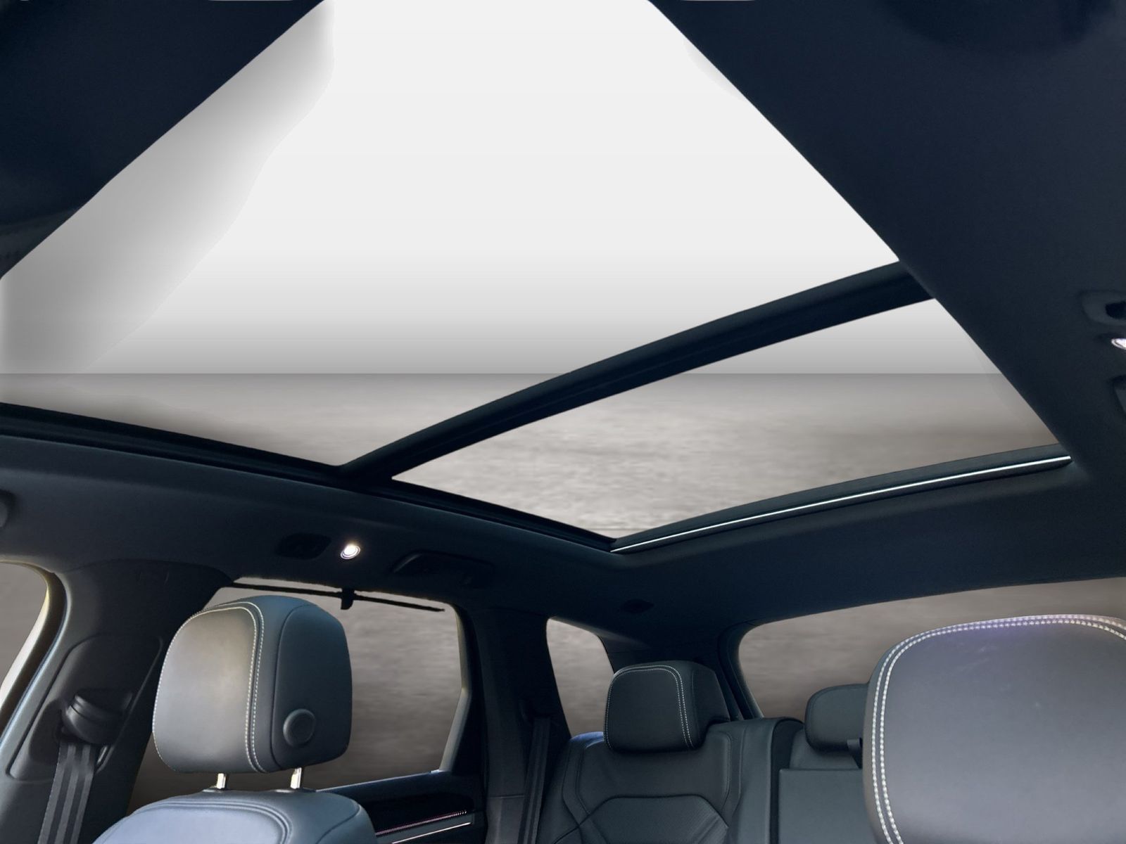 Fahrzeugabbildung Volkswagen Touareg 3.0 TDI DSG 4Motion IQ.Light|Matrix|AHK