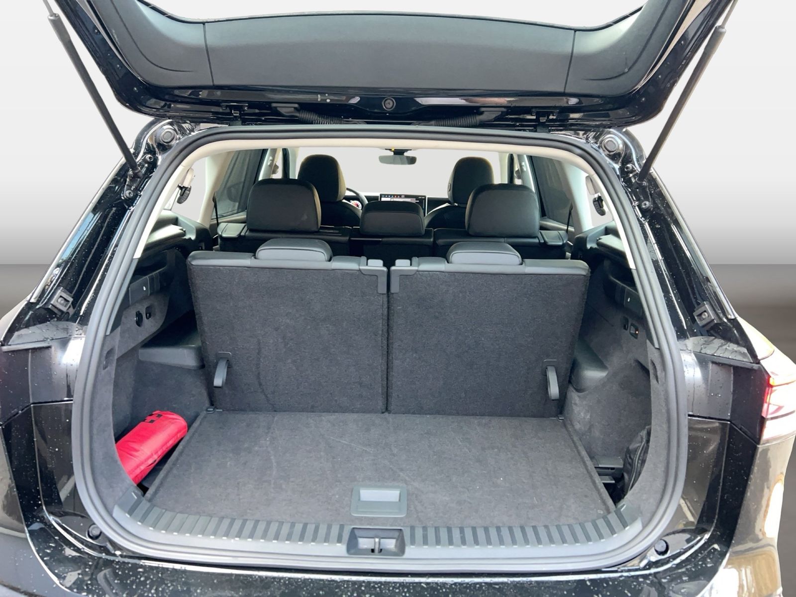 Fahrzeugabbildung Volkswagen Tayron 2.0 TDI DSG 4Motion Life AHK