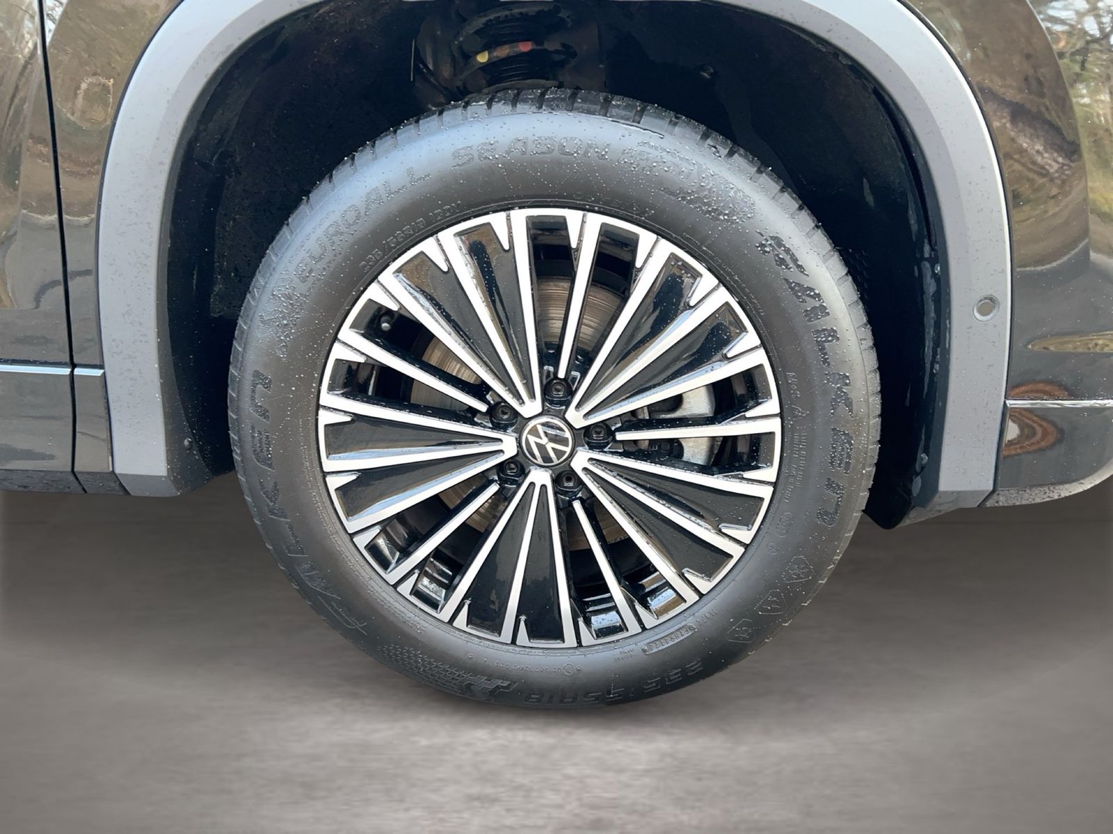 Fahrzeugabbildung Volkswagen Tayron 2.0 TDI DSG 4Motion Life AHK