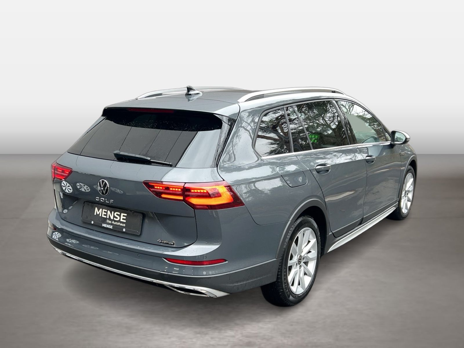 Fahrzeugabbildung Volkswagen Golf VIII Alltrack 2.0 TDI SCR 4Motion DSG SD