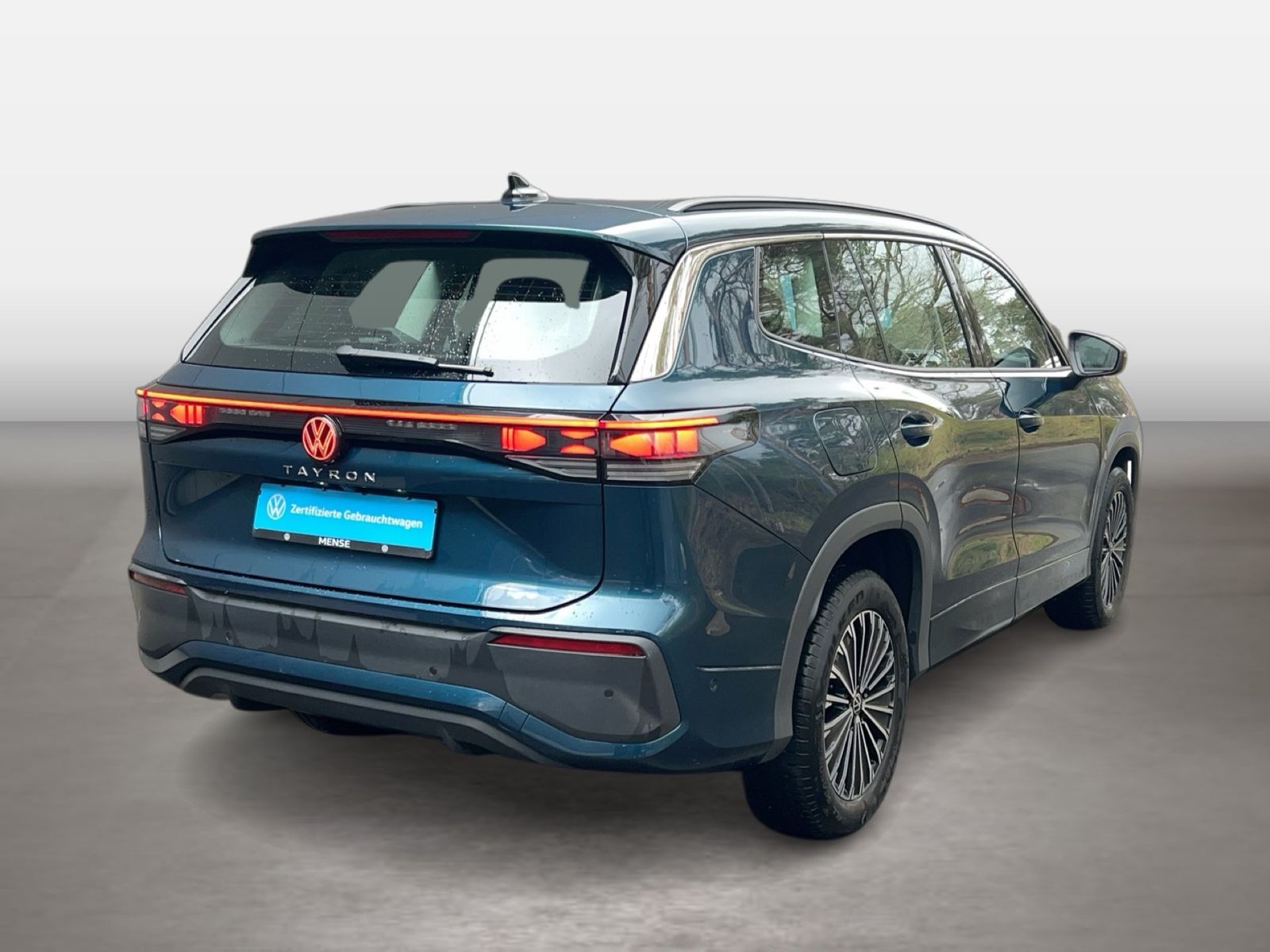 Fahrzeugabbildung Volkswagen Tayron 2.0 TDI 4 Motion DSG Life IQ.Light|Matrix