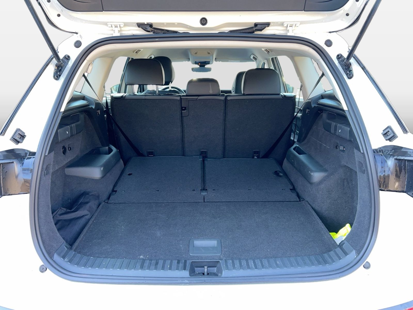 Fahrzeug autohaus mense Fahrzeugabbildung Volkswagen Tayron 2.0 TDI 4 Motion DSG Life IQ.Light|Matrix
