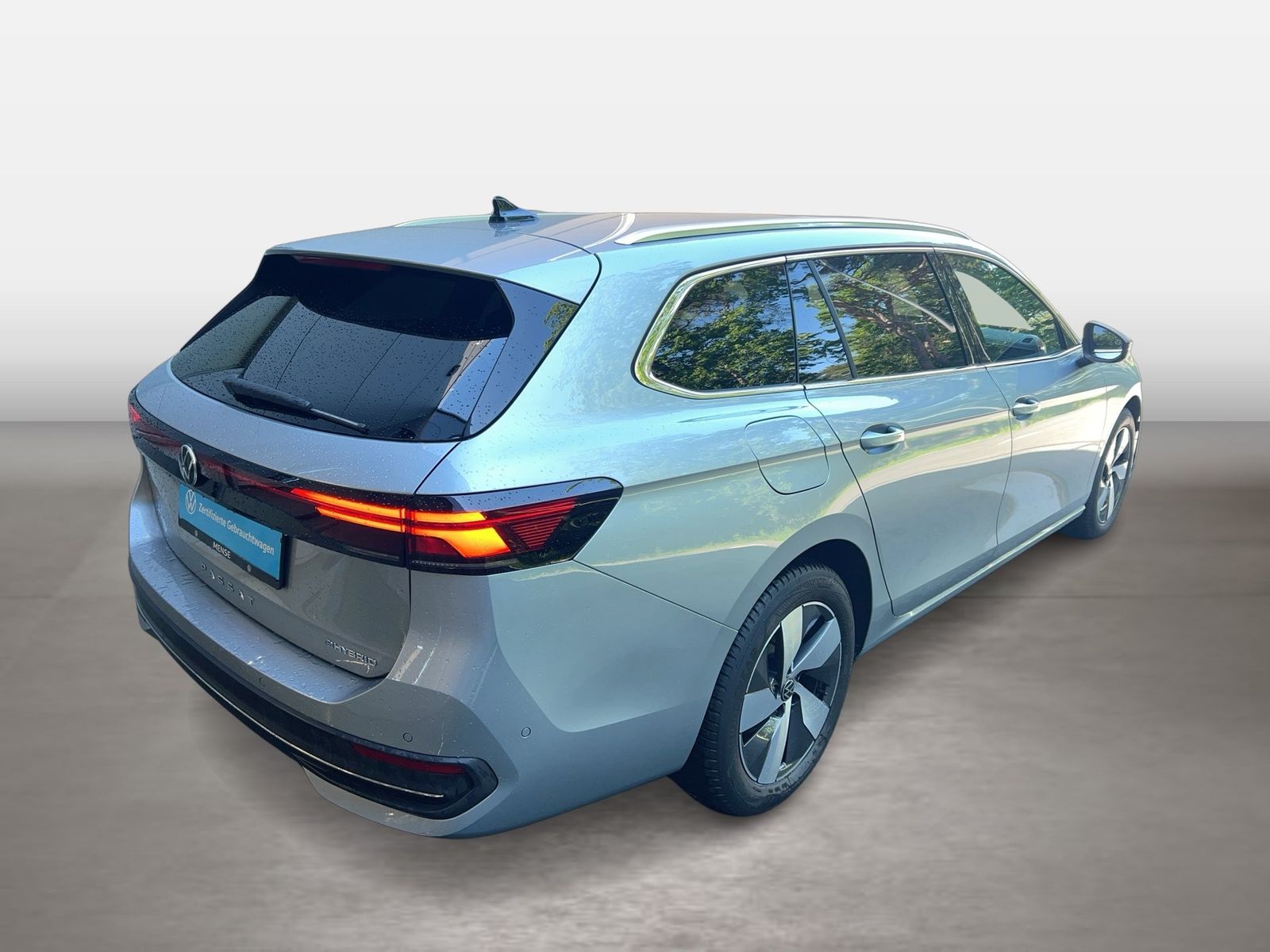 Fahrzeug autohaus mense Fahrzeugabbildung Volkswagen Passat Variant 1.5 TSI eHybrid DSG Business CarP