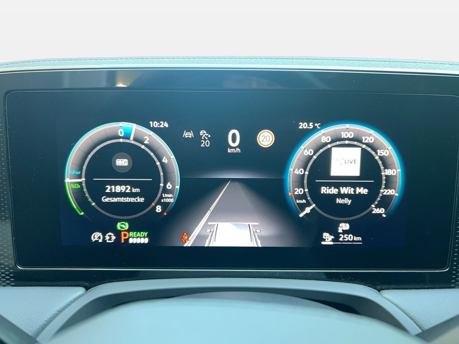 Fahrzeug autohaus mense Fahrzeugabbildung Volkswagen Passat Variant 1.5 TSI eHybrid DSG Business CarP