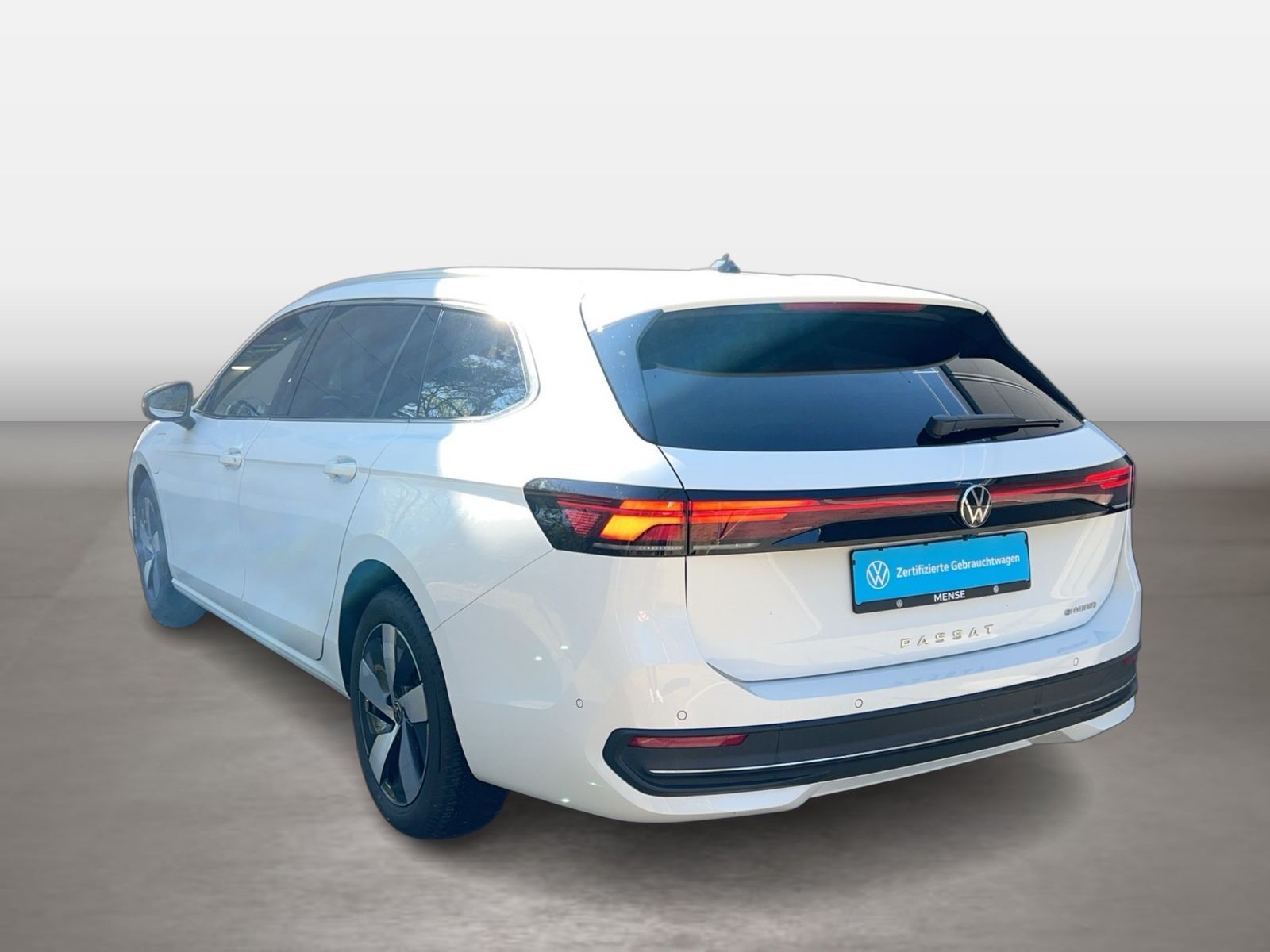 Fahrzeug autohaus mense Fahrzeugabbildung Volkswagen Passat Variant 1.5 TSI eHybrid Business DSG CarP