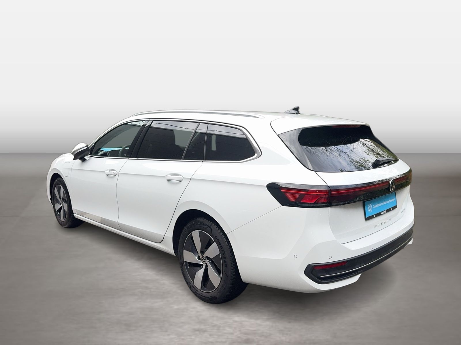 Fahrzeug autohaus mense Fahrzeugabbildung Volkswagen Passat Variant 1.5 TSI eHybrid DSG Business CarP