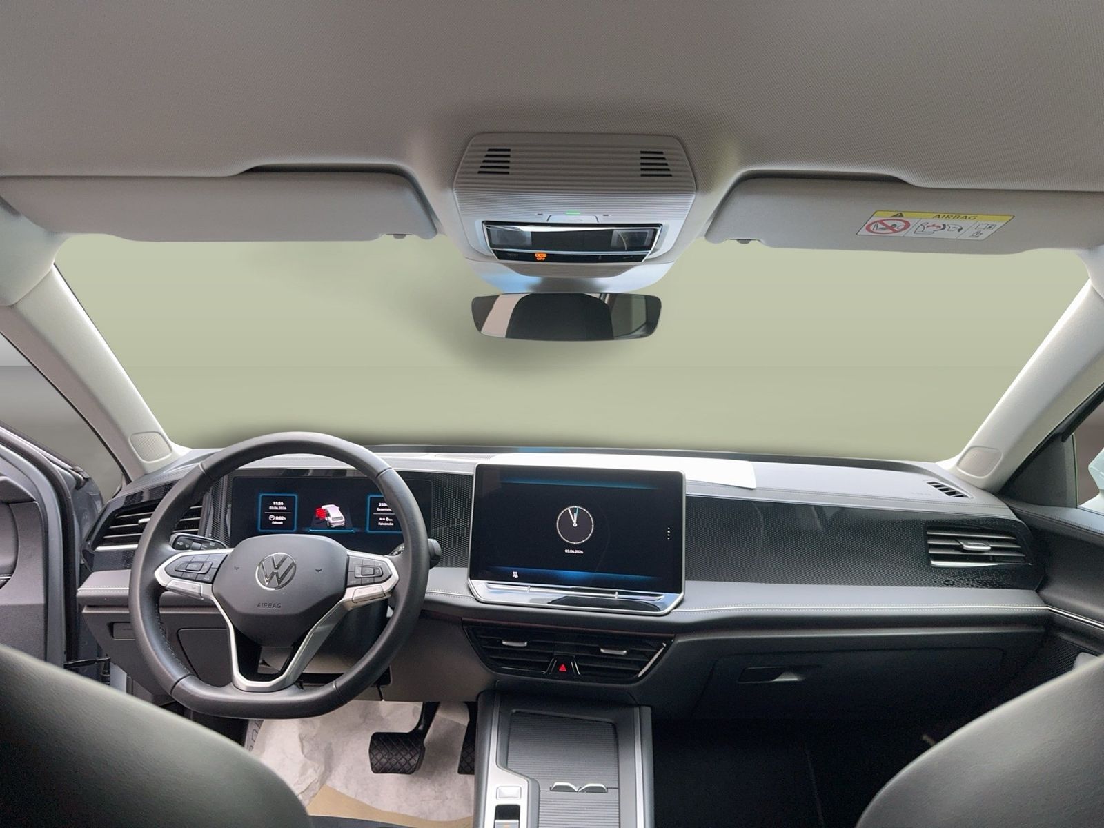 Fahrzeugabbildung Volkswagen Passat Variant 1.5 TSI eHybrid DSG Business CarP