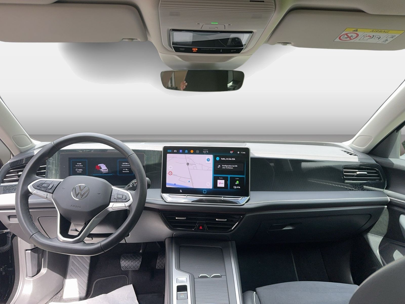 Fahrzeugabbildung Volkswagen Passat Variant 1.5 TSI eHybrid DSG Business CarP