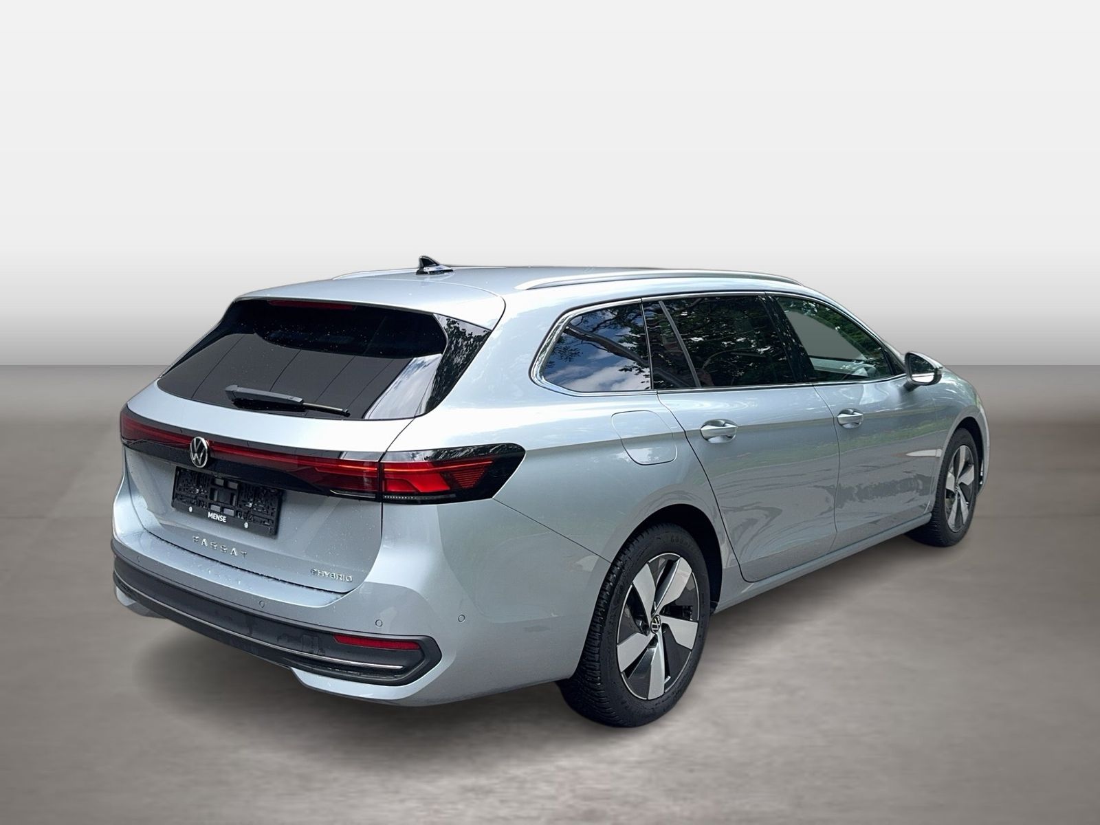 Fahrzeugabbildung Volkswagen Passat Variant 1.5 TSI eHybrid Business DSG CarP