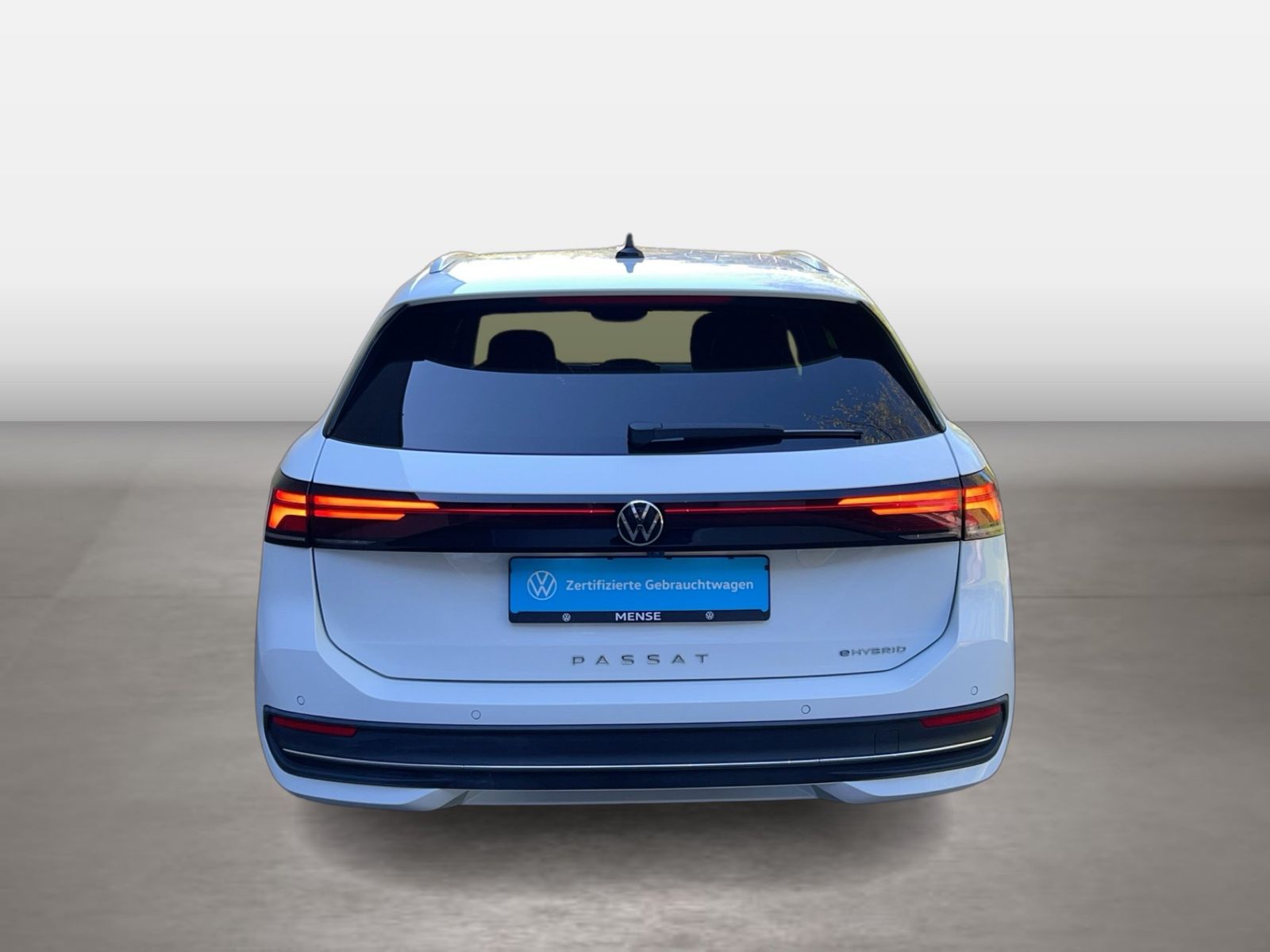 Fahrzeug autohaus mense Fahrzeugabbildung Volkswagen Passat Variant 1.5 TSI eHybrid DSG Business AHK