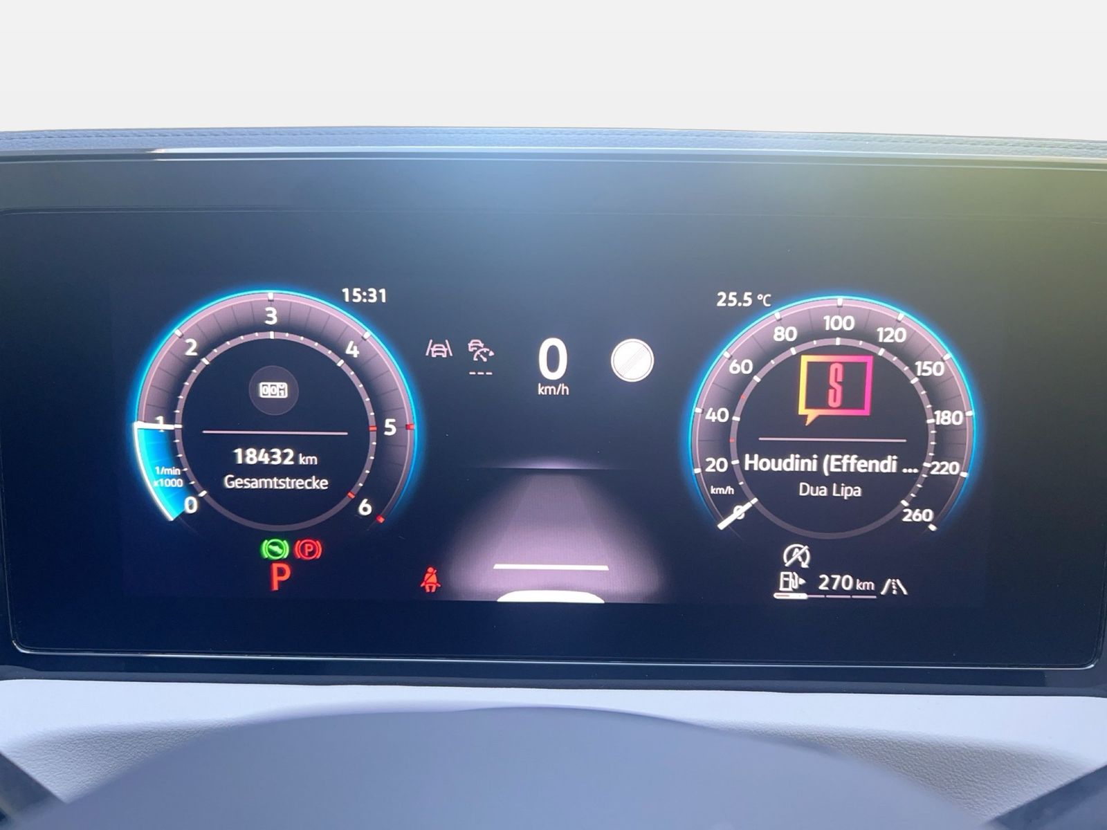 Fahrzeugabbildung Volkswagen Tiguan 2.0 TDI DSG Elegance CarPlay|AHK|ACC|LED