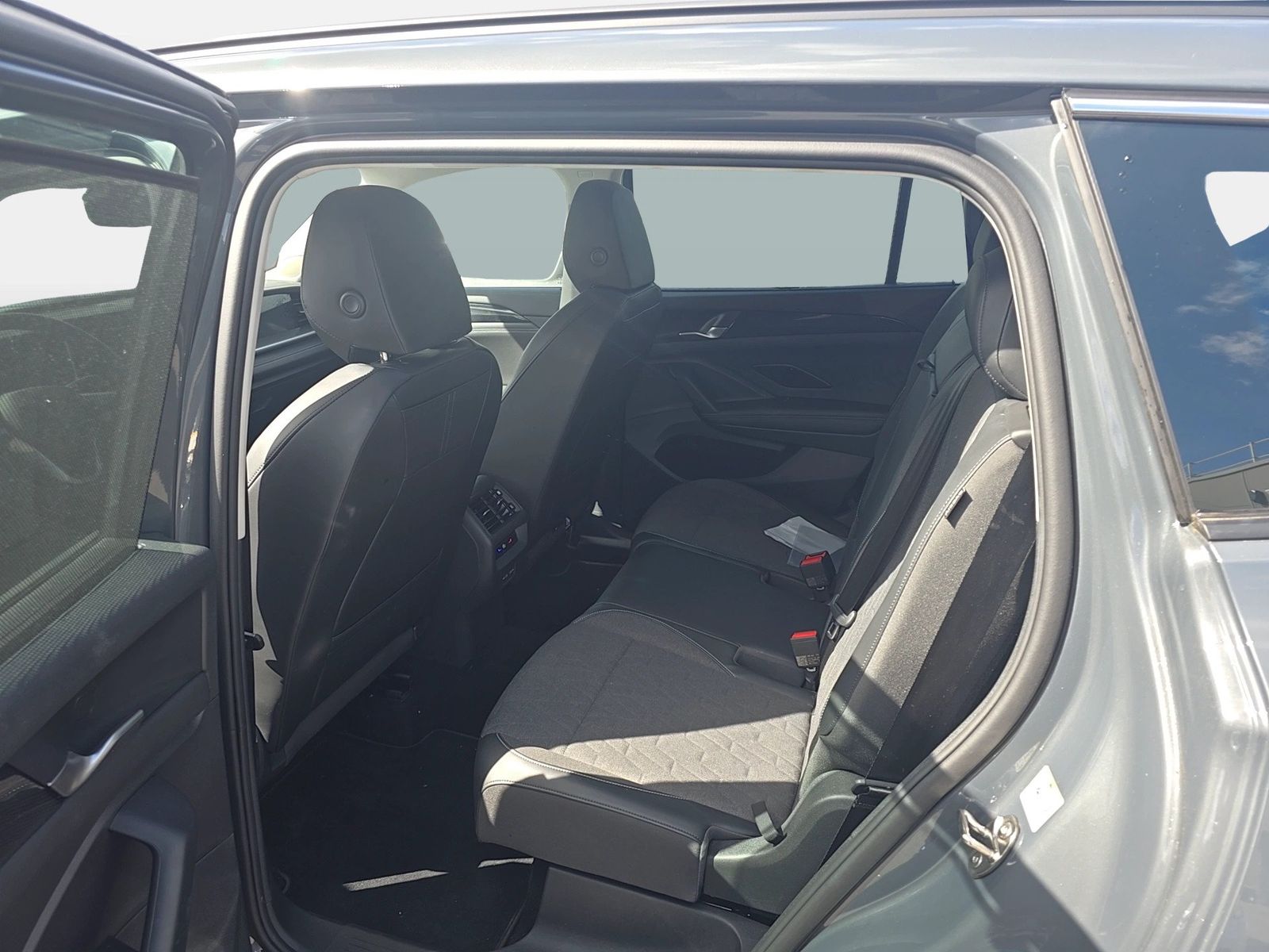 Fahrzeug autohaus mense Fahrzeugabbildung Volkswagen Tayron 1.5 eTSI DSG Life IQ.Light|Matrix|CarPlay