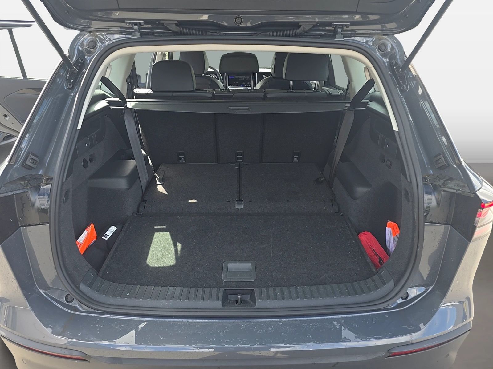 Fahrzeug autohaus mense Fahrzeugabbildung Volkswagen Tayron 1.5 eTSI DSG Life IQ.Light|Matrix|CarPlay