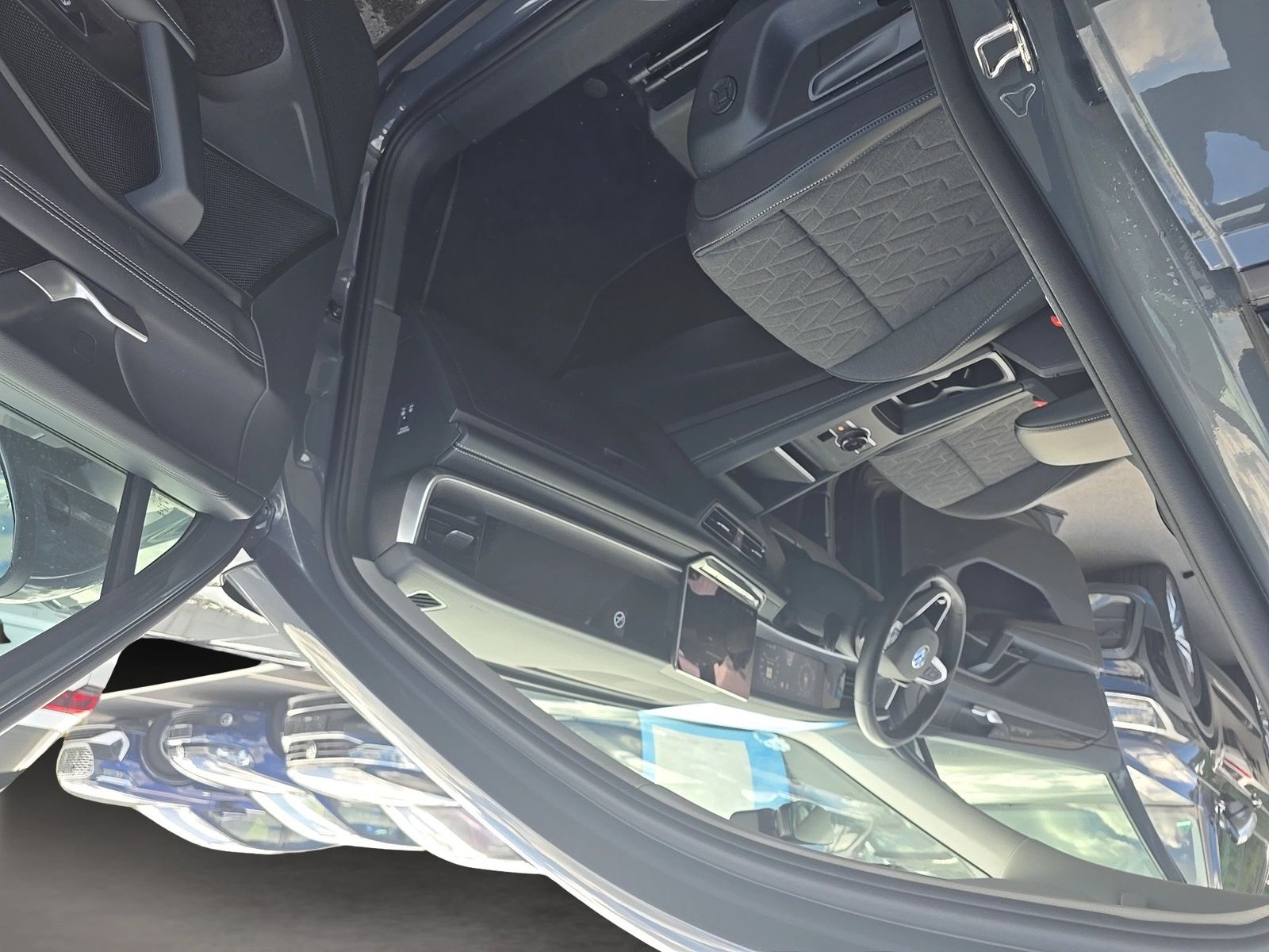 Fahrzeug autohaus mense Fahrzeugabbildung Volkswagen Tayron 1.5 eTSI DSG Life IQ.Light|Matrix|CarPlay
