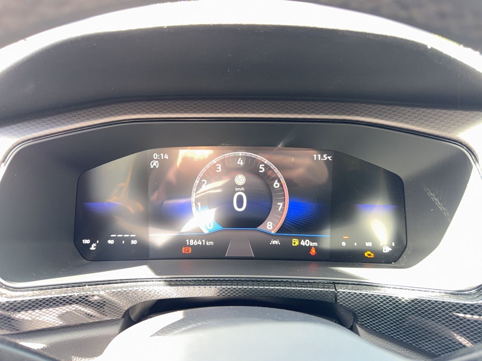 Fahrzeug autohaus mense Fahrzeugabbildung Volkswagen T-Cross 1.0 TSi Life CarPlay|ACC|LED|VirtualCP - mit KI generiert/bearbeitet