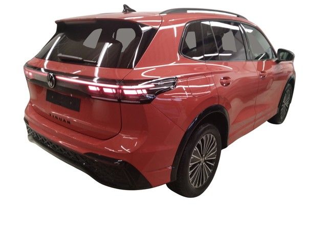 Fahrzeugabbildung Volkswagen Tiguan 2.0 TSI 4 Motion DSG R-Line IQ.Light|h/k