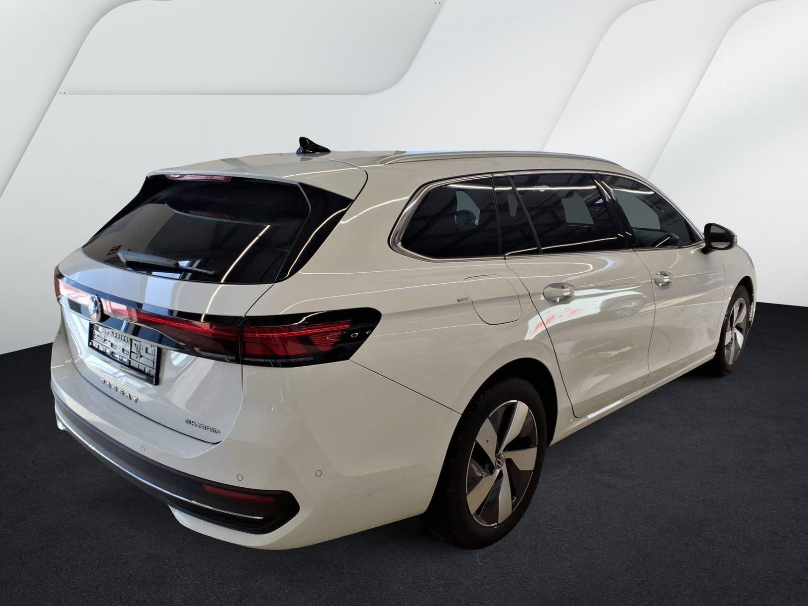 Fahrzeug autohaus mense Fahrzeugabbildung Volkswagen Passat Variant 1.5 TSI eHybrid DSG Business AHK