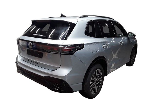 Fahrzeugabbildung Volkswagen Tiguan 1.5 eHybrid DSG R-Line IQ.Light|Matrix|SD