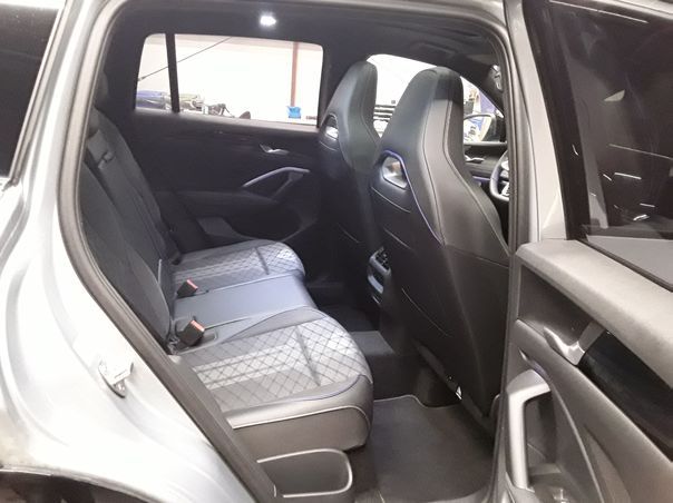 Fahrzeugabbildung Volkswagen Tiguan 1.5 eHybrid DSG R-Line IQ.Light|Matrix|SD