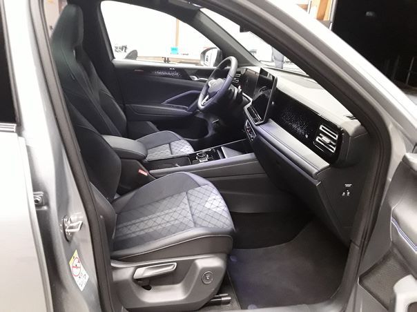 Fahrzeugabbildung Volkswagen Tiguan 1.5 eHybrid DSG R-Line IQ.Light|Matrix|SD