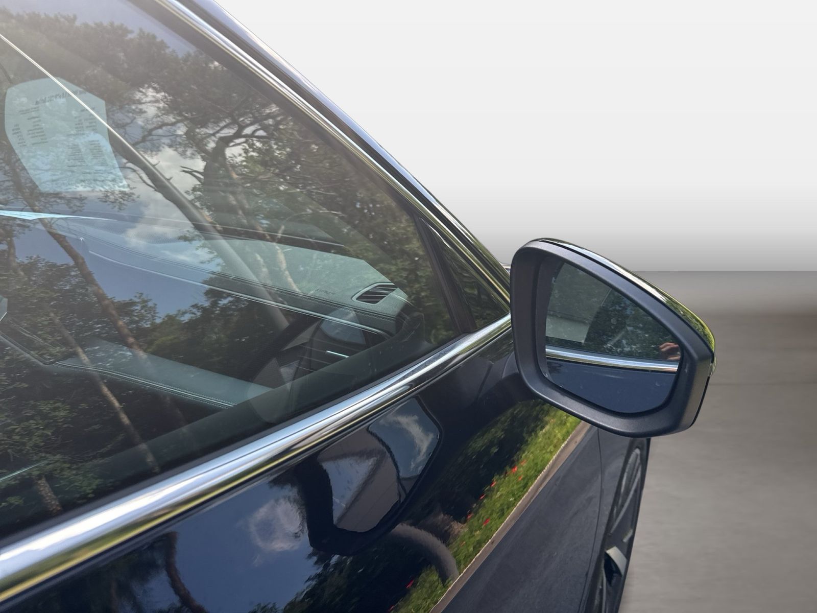 Fahrzeugabbildung Volkswagen Passat Variant 1.5 eTSI DSG Business CarPlay|AHK
