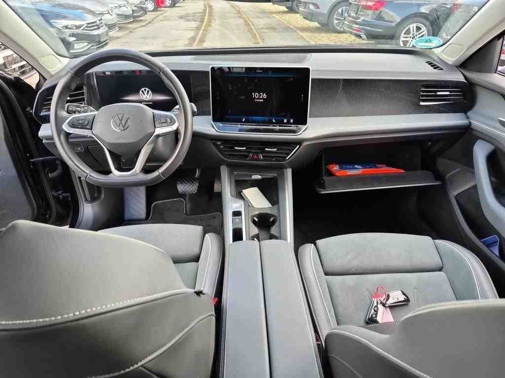 Fahrzeug autohaus mense Fahrzeugabbildung Volkswagen Passat Variant 1.5 eTSI DSG Business CarPlay|AHK