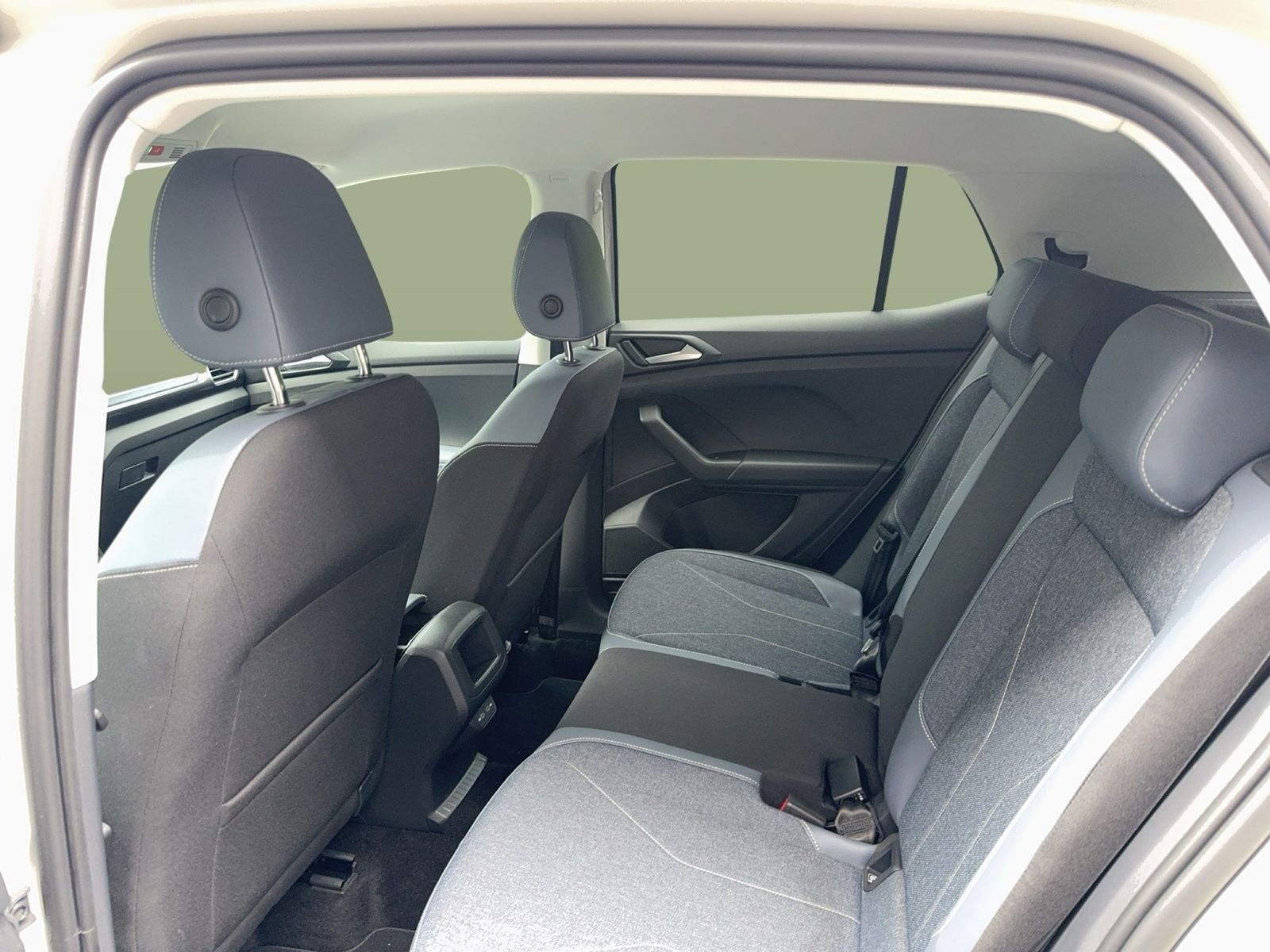Fahrzeugabbildung Volkswagen T-Cross 1.0 TSI Style DSG IQ.Light|Matrix|ACC|LM