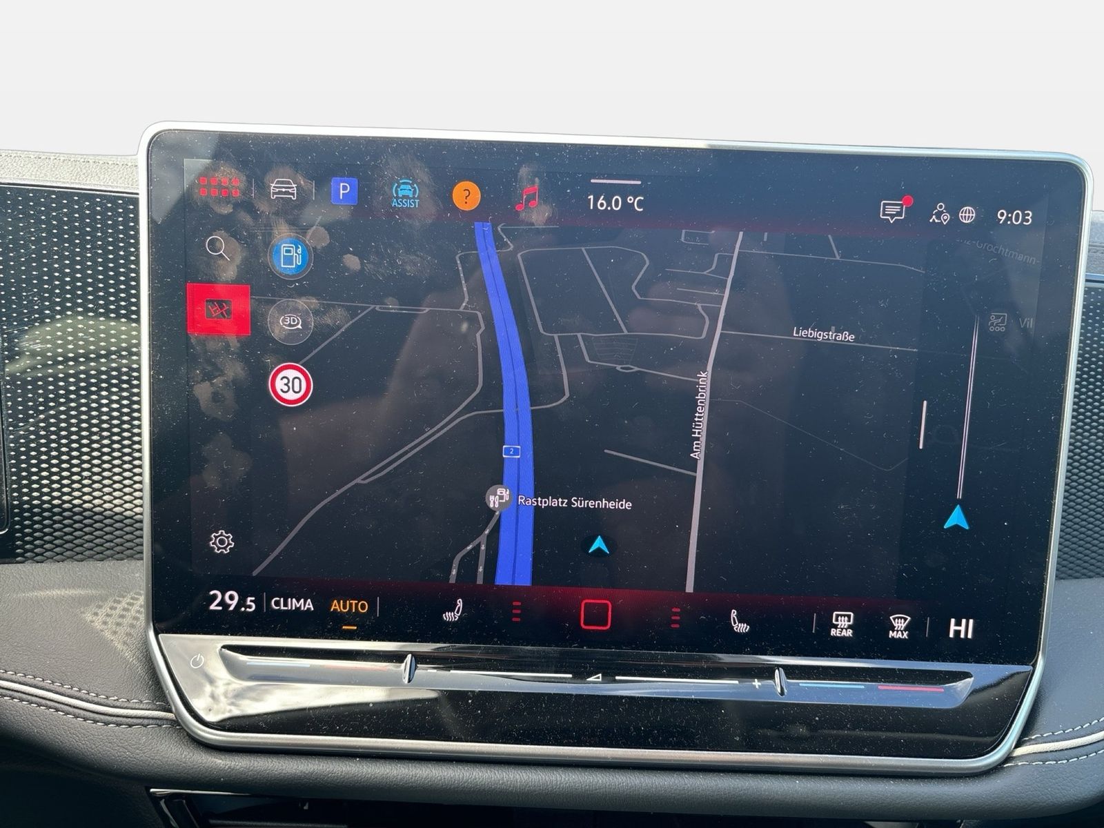 Fahrzeugabbildung Volkswagen Passat Variant 1.5 eTSI DSG Business CarPlay|AHK