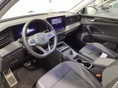 Fahrzeugabbildung Volkswagen Tiguan 1.5 eTSI DSG Goal Life CarPlay|AHK|ACC|LM