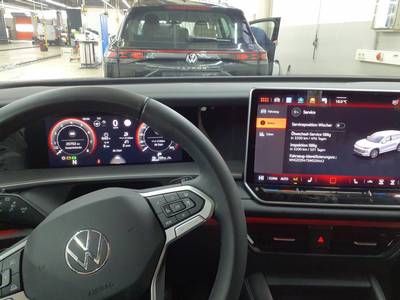 Fahrzeugabbildung Volkswagen Tayron 1.5 eTSI 110 kW Life 2026 IQ.Light|Matrix