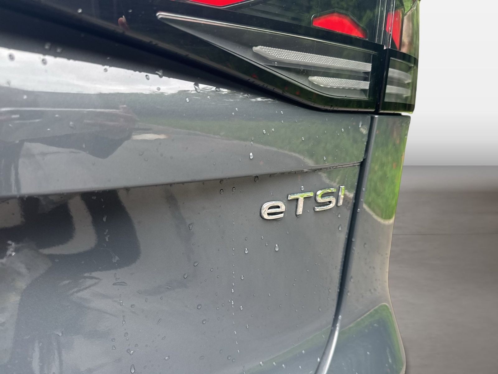 Fahrzeug autohaus mense Fahrzeugabbildung Volkswagen Tayron 1.5 eTSI DSG Life IQ.Light|Matrix|CarPlay