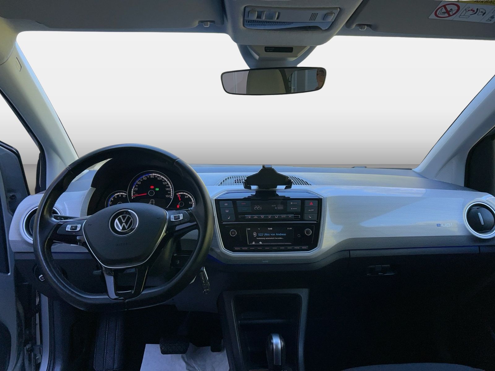 Fahrzeug autohaus mense Fahrzeugabbildung Volkswagen e-up! move up ! Style plus KlimaA|SHZG|AUT|LM