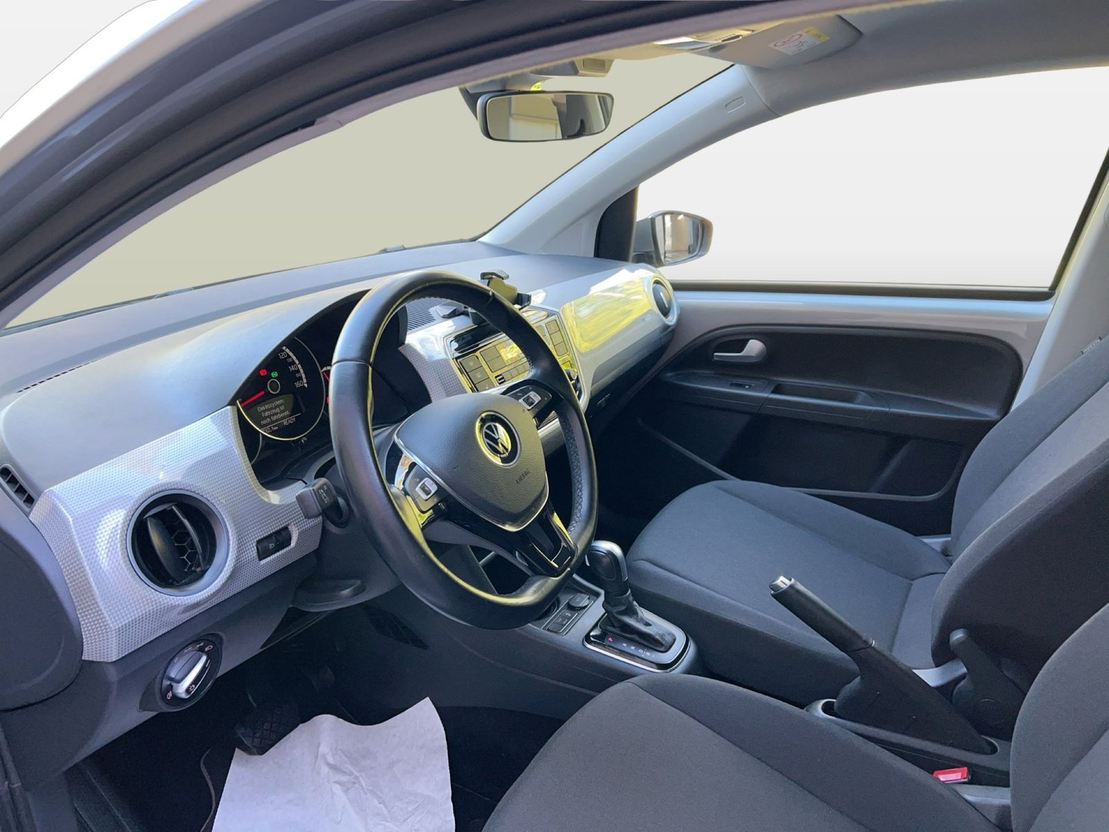 Fahrzeug autohaus mense Fahrzeugabbildung Volkswagen e-up! move up ! Style plus KlimaA|SHZG|AUT|LM