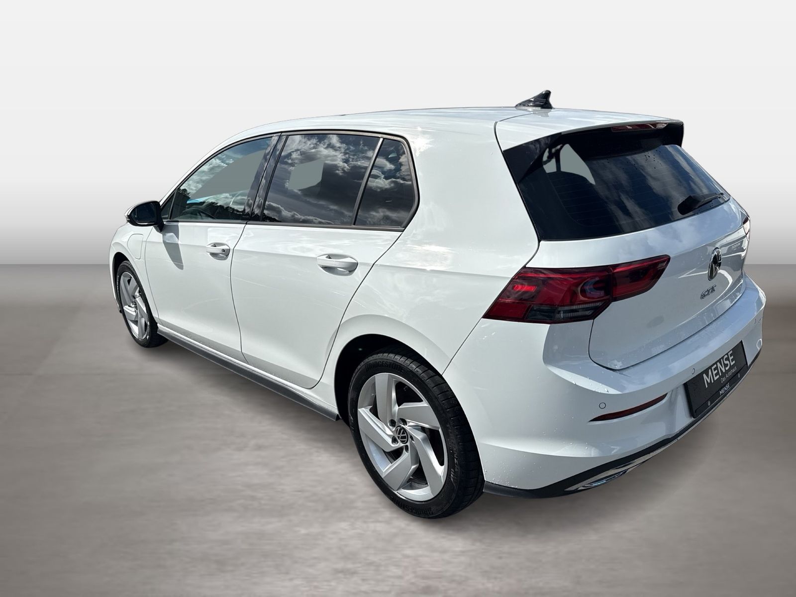 Fahrzeugabbildung Volkswagen Golf VIII 1.4 TSI eHybrid DSG CarPlay|AHK|Pano