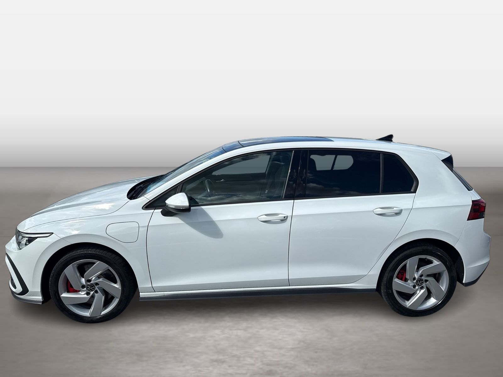 Fahrzeugabbildung Volkswagen Golf VIII 1.4 TSI eHybrid DSG CarPlay|AHK|Pano