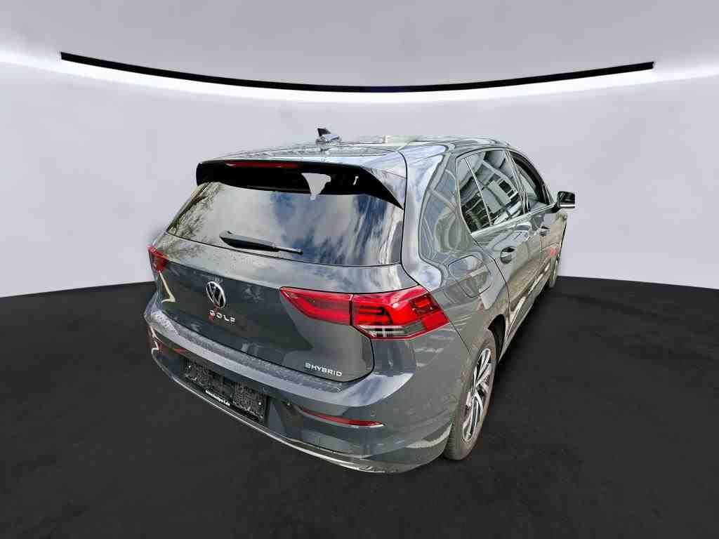 Fahrzeugabbildung Volkswagen Golf VIII 1.4 TSI eHybrid DSG Style CarPlay|ACC