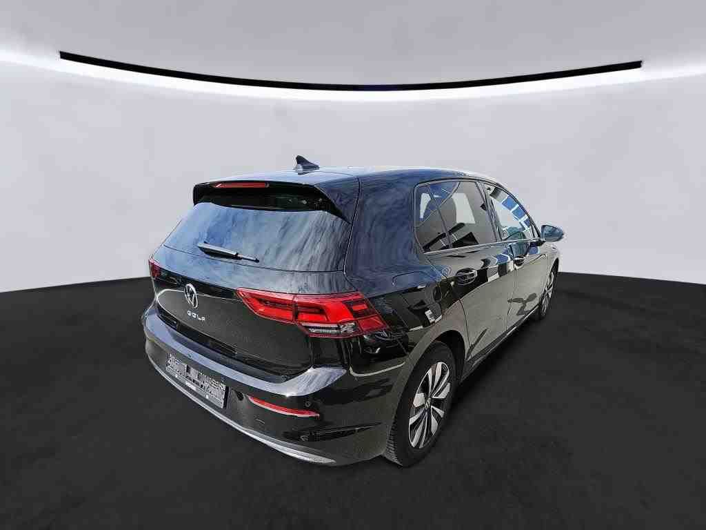 Fahrzeugabbildung Volkswagen Golf VIII 2.0 TDI DSG MOVE CarPlay|LED|VirtualCP