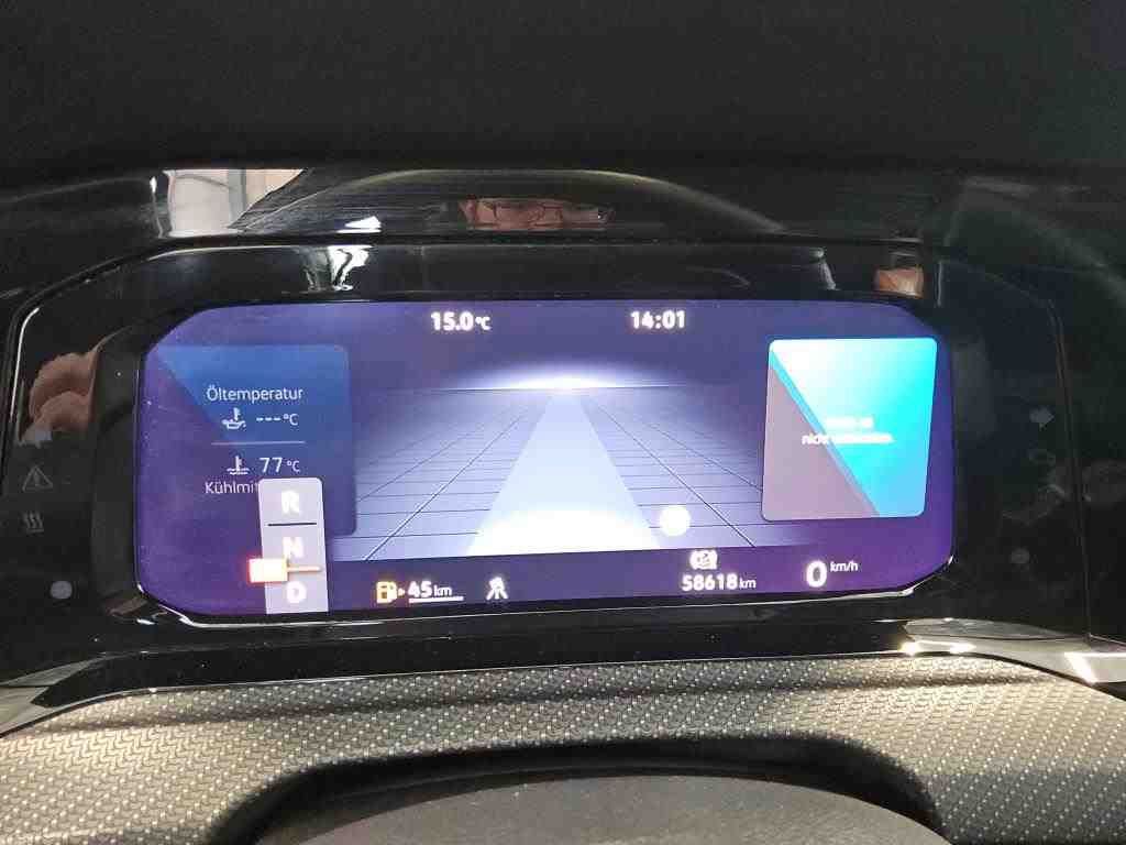 Fahrzeugabbildung Volkswagen Golf VIII 1.5 eTSI DSG R-line IQ.Light|Matrix|LM
