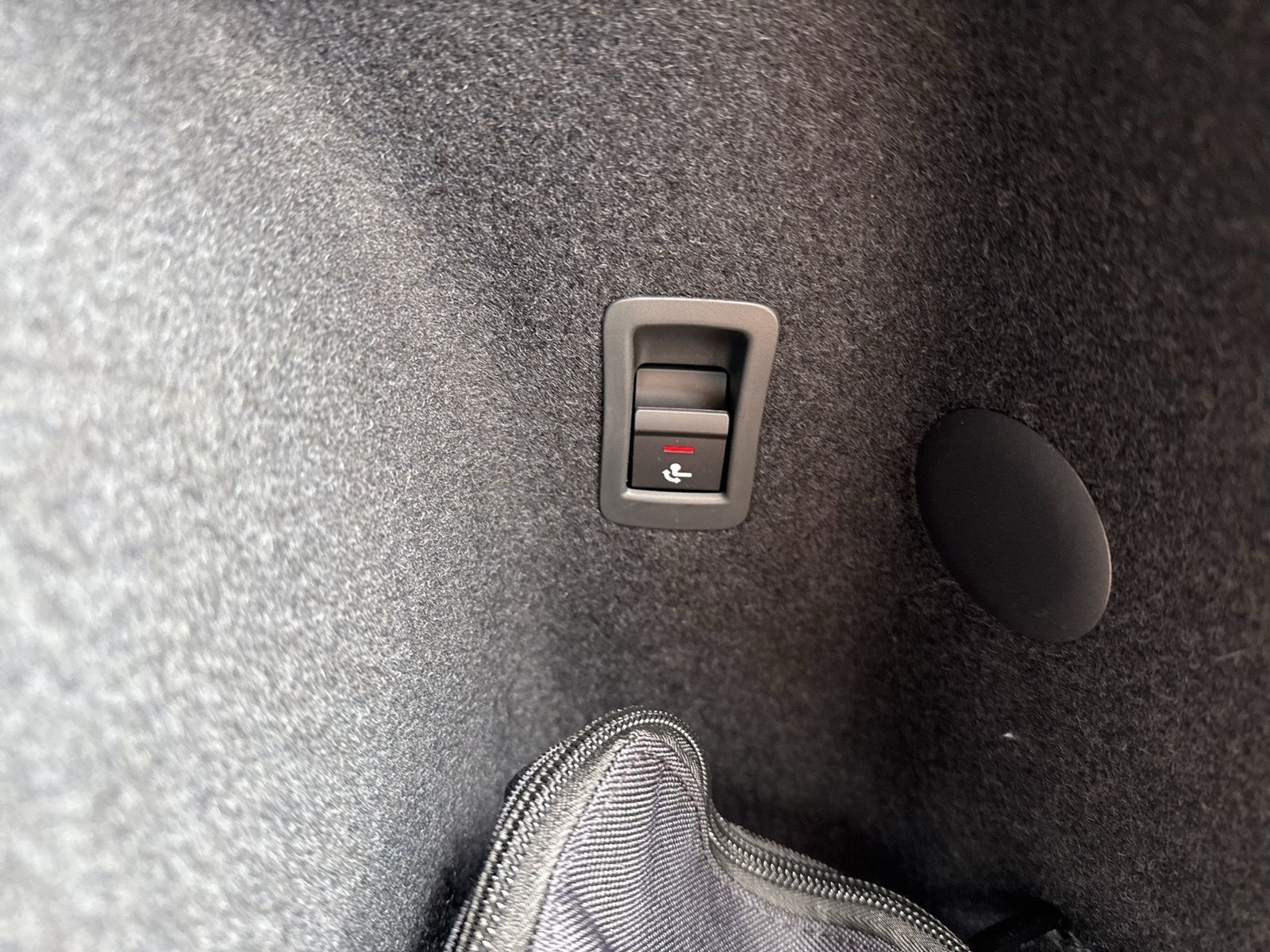 Fahrzeugabbildung Audi Q3 Sportback TFSI quattro AHK|Sonos|TechPRO