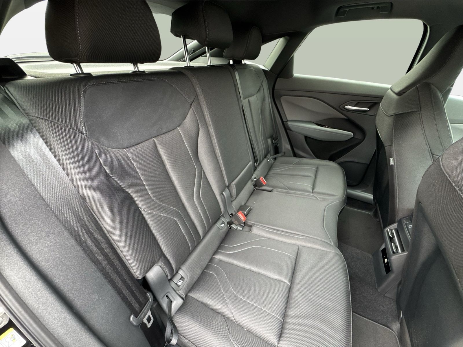 Fahrzeugabbildung Audi Q3 Sportback TFSI quattro AHK|Sonos|TechPRO