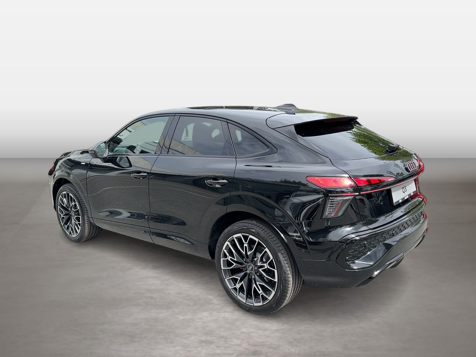 Fahrzeugabbildung Audi Q3 Sportback TFSI quattro AHK|Sonos|TechPRO