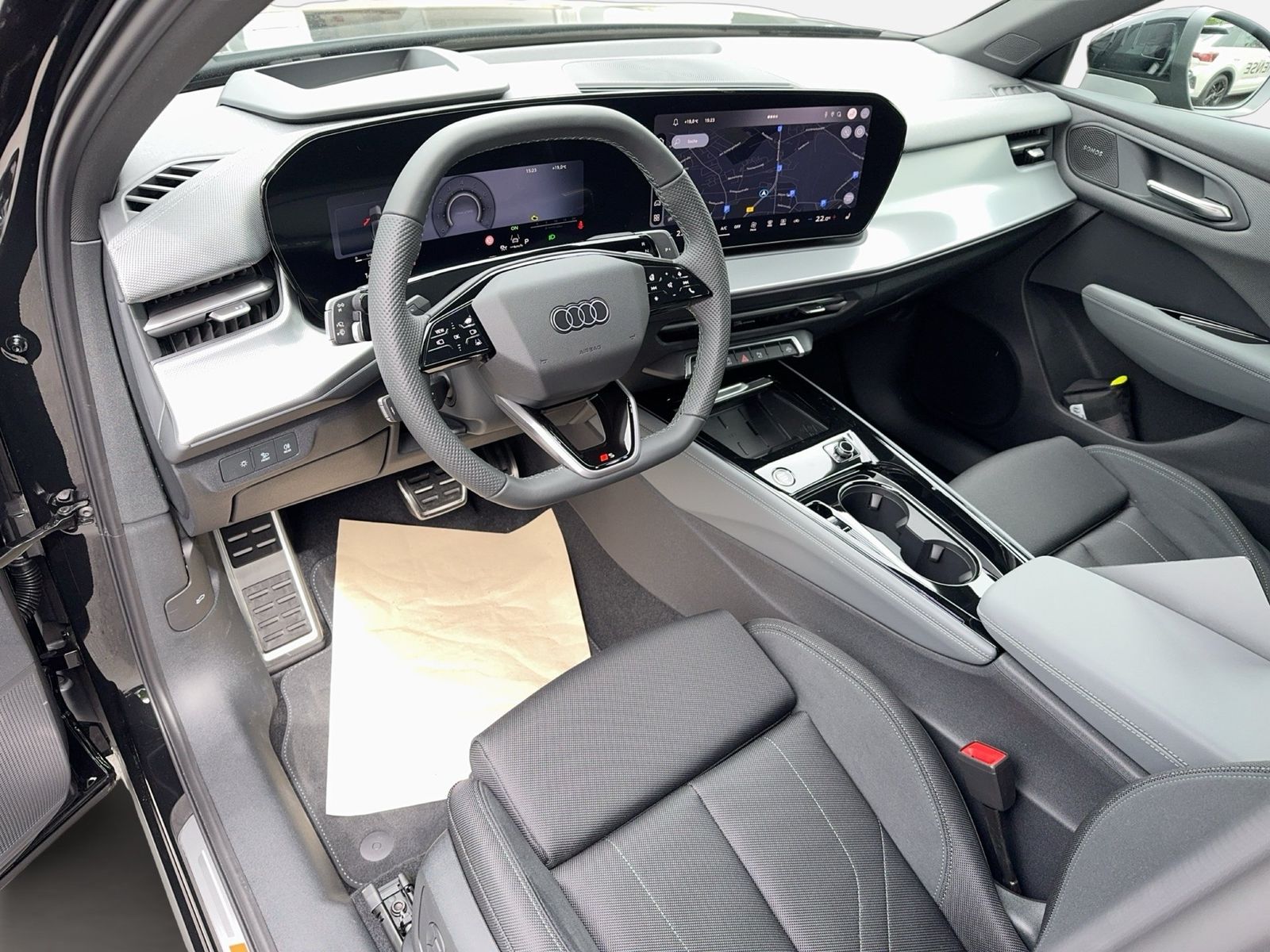 Fahrzeugabbildung Audi Q3 Sportback TFSI quattro AHK|Sonos|TechPRO