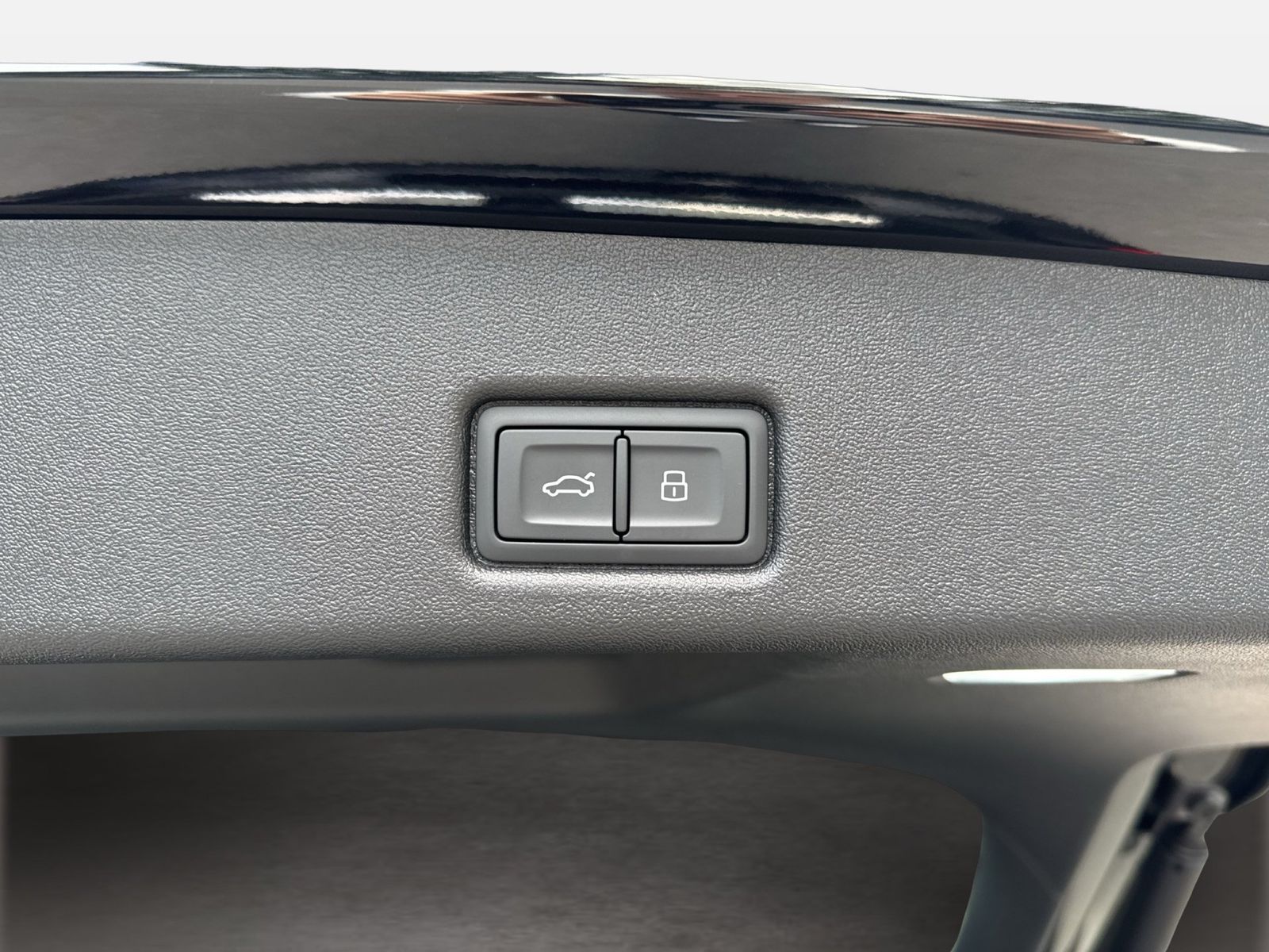 Fahrzeugabbildung Audi Q5 SUV e-hybrid 270kW Matrix|CarPlay|TechPro|AHK